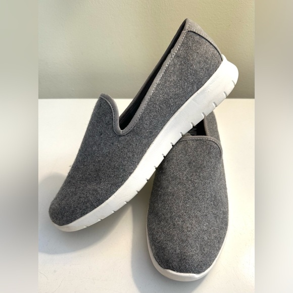 LANDS’ END Comfort Step Slip On Shoes Iron Gray Wool Blends Loafers Lightweight - Picture 2 of 10